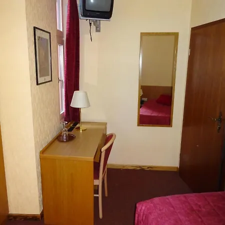 Op Der Bleech Hotel 3*